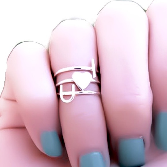 925 Sterling Silver “I ❤︎ U” Midi Knuckle Toe Stacking Stackable Set of 3 Rings - Picture 5 of 8